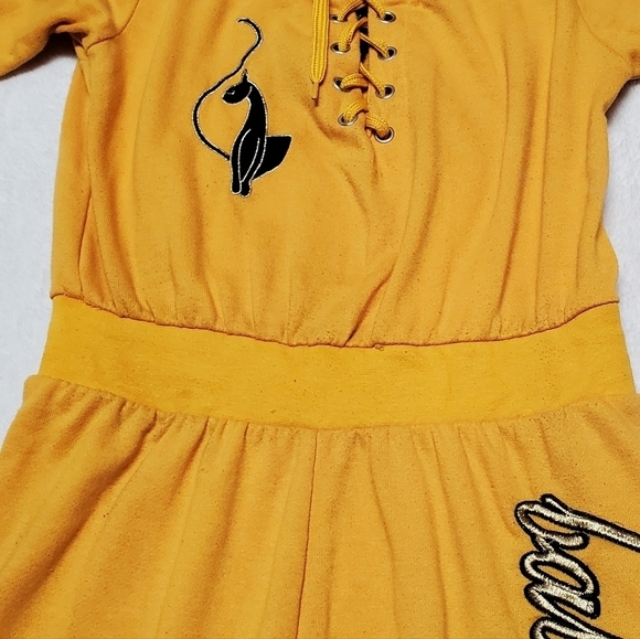 VINTAGE 90s-Y2K Baby Phat Mustard Yellow Gold Spell Out Off-Shoulder Jumpsuit M - Picture 8 of 16